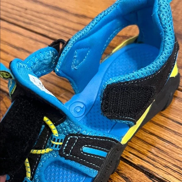 Pediped Kids Sandals in Black and Blue with Yellow Accents - Picture 7 of 16